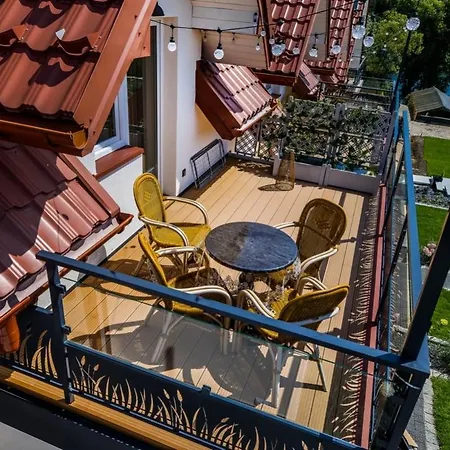 Hébergement de vacances Czarna Perla- Bike & Kluszkowce Przy Jeziorze, Podgrzewany Basen *